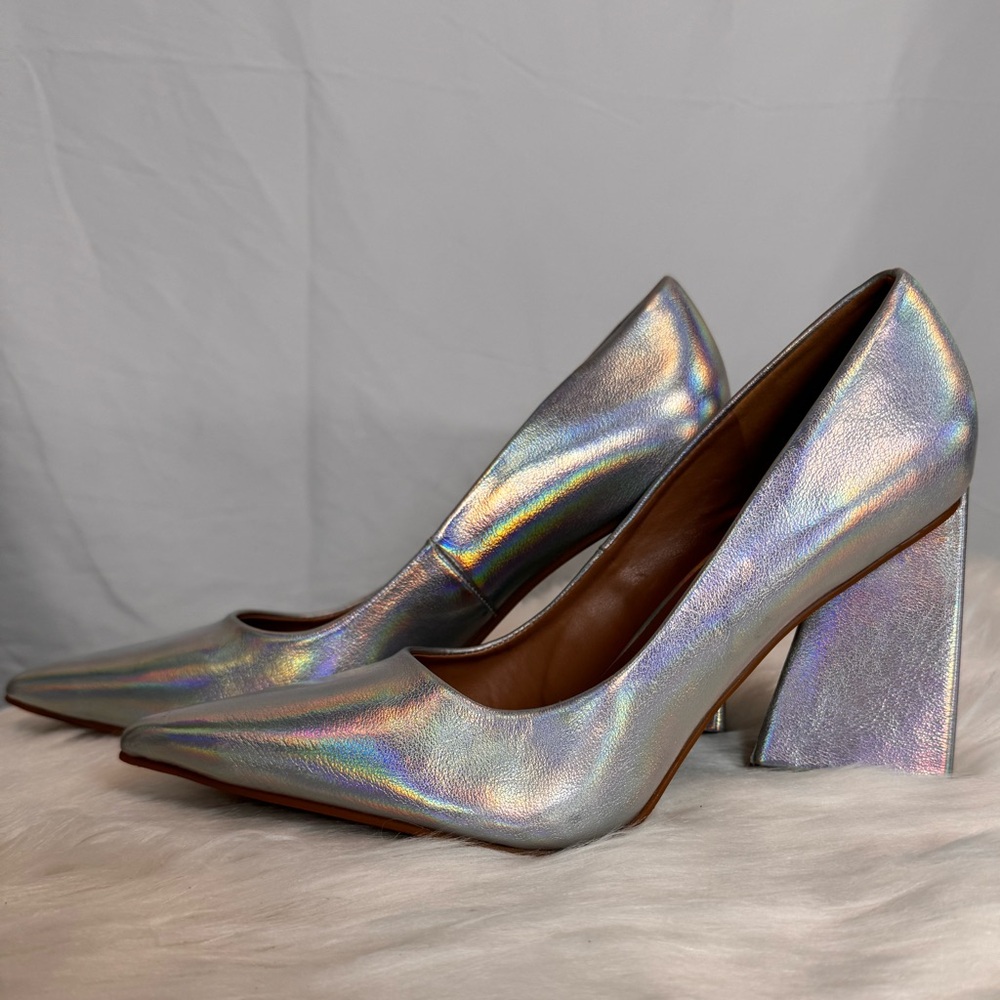 Abound Belize Triangle Block Heel Pointed Toe Pum… - image 2